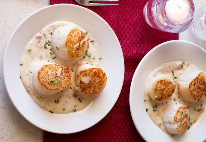 Scallops in a Bacon Sauce Scallops in a Bacon Sauce